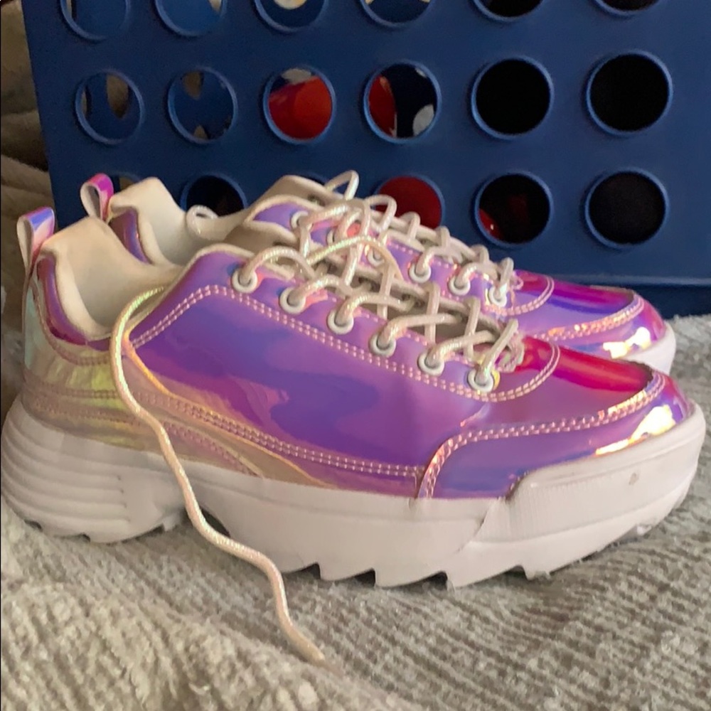 iridescent sneakers 💖✨🦄🌈